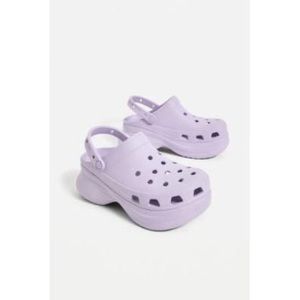 Brad new crocs